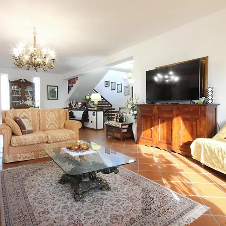 2 Bedroom Awesome In *