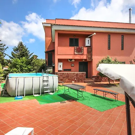 2 Bedroom Awesome In *